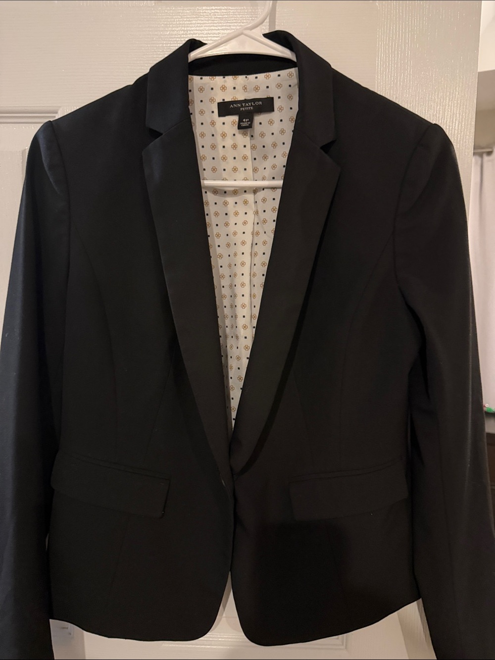 Ann Taylor Black Tailored Women's Blazer